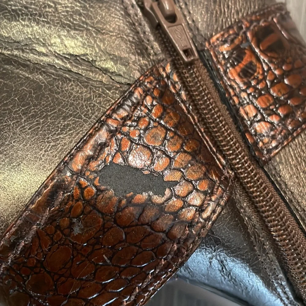 Carlos Santana Stiletto Boots w/ Buckle. Size 8.  CALL OUT - Picture 8 of 10